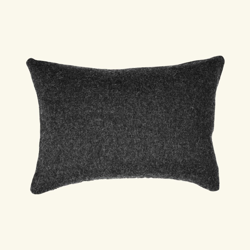 Poduszka podróżna z alpaki grey ciemny szary